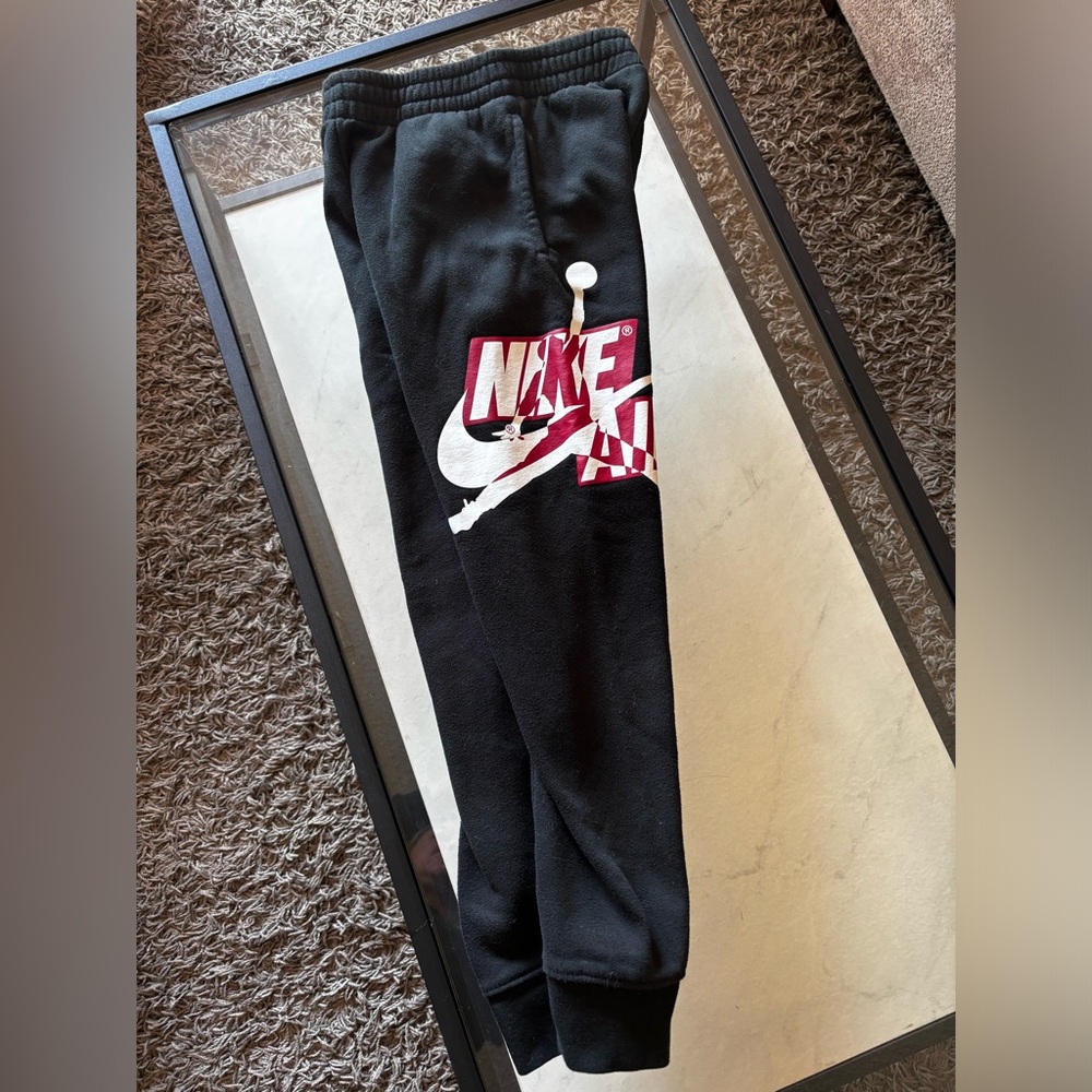 Jordan Boys Nike Medium sweatpants